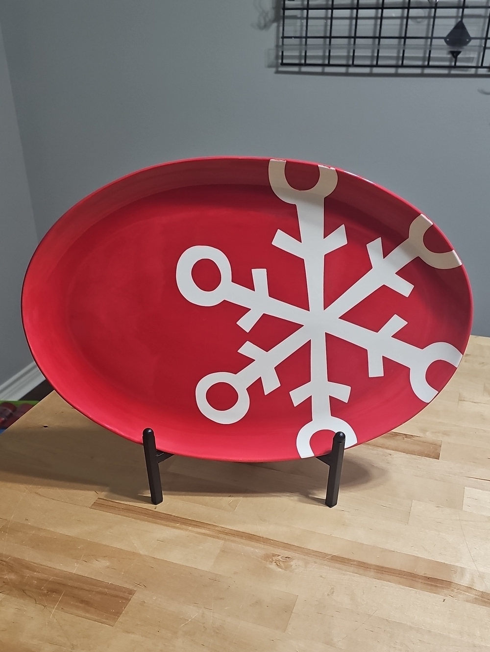 ​Target Holiday 2010 Red Snowflake Oval Serving Platter 18"
